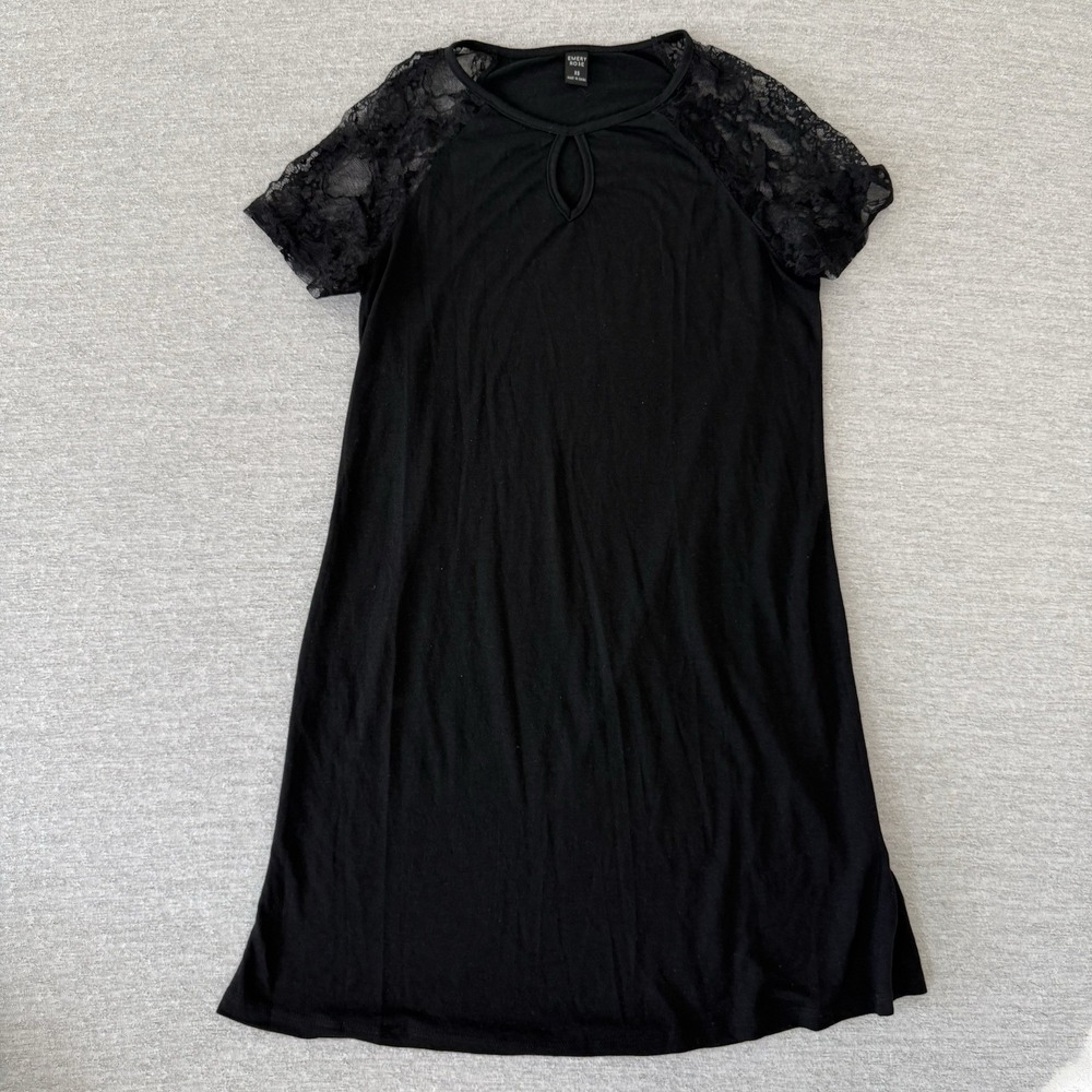 Emery Rose Women's Top Size XS Black Keyhole Short-Sleeved Lace Shoulders
